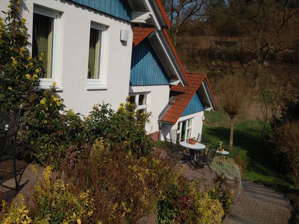 Land Und Leute Apartment Fritzlar Bagian luar foto