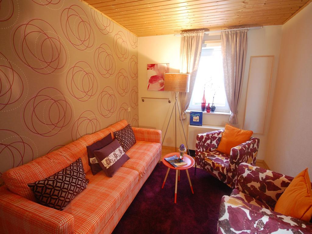 Land Und Leute Apartment Fritzlar Bagian luar foto