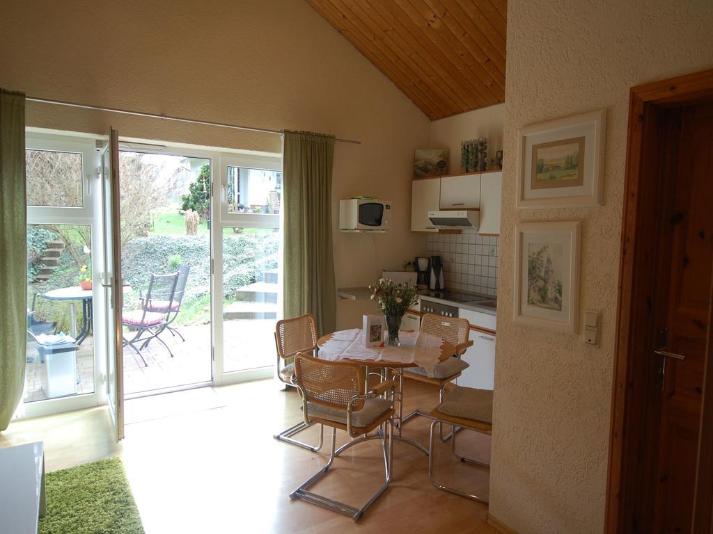 Land Und Leute Apartment Fritzlar Bagian luar foto